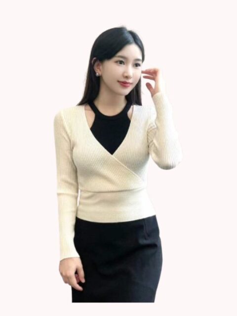 Knitted Top Half Shoulder AC033